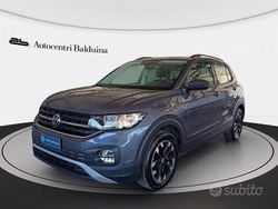 Smoky grey metalizzato Usata 2023 VW T-Cross Style SUV | 19.500 € (Buon prezzo)