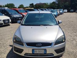 Grigio Usata 2006 Ford Focus Coupé | 1400 € (Molto cara)
