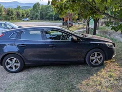 Blu/azzurro Usata 2013 Volvo V40 Momentum Station wagon | 7000 € (Ottimo prezzo)