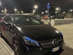 Usata 2016 Mercedes A180 AMG line Tre volumi | 18.200 € (Molto cara)