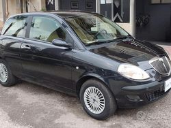 Nero Usata 2006 Lancia Ypsilon Due volumi | 3000 €