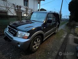 Nero Usata 2005 Mitsubishi Pajero SUV | 8500 € (Buon prezzo)