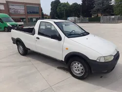 Bianco Usata 2001 Fiat Strada Pick-up | 4900 €