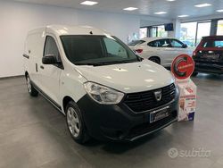 Bianco(met.) Usata 2021 Dacia Dokker Monovolume | 11.800 € (Buon prezzo)