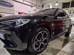 Nero vulcano Usata 2021 Alfa Romeo Stelvio Veloce SUV | 28.998 € (Buon prezzo)