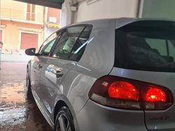 Grigio Usata 2010 VW Golf VI Due volumi | 5850 € (Buon prezzo)