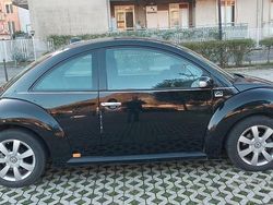 Nero Usata 2007 VW Beetle Tre volumi | 5700 € (Molto cara)