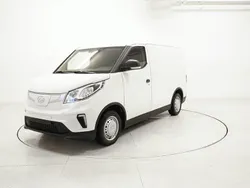 Colore bianco Usata 2022 Maxus eDeliver 3 Furgone | 19.900 €