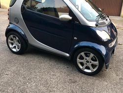 Blu Usata 2004 Smart ForTwo Coupé Coupé | 2300 €