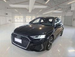Nero Usata 2022 Audi A3 S-Line Tre volumi | 23.900 € (Molto cara)
