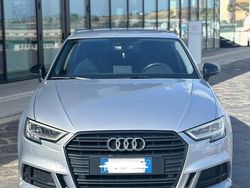 Grigio Usata 2019 Audi A3 S-Line Tre volumi | 16.800 € (Cara)