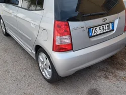 Usata 2008 Kia Picanto Due volumi | 3000 €