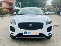 Bianco perlato Usata 2018 Jaguar E-Pace S SUV | 15.790 € (Buon prezzo)