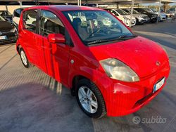 Rosso Usata 2006 Daihatsu Sirion Due volumi | 1200 € (Ottimo prezzo)