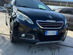 Nero Usata 2015 Peugeot 2008 Allure SUV | 9400 € (Buon prezzo)