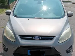 Usata 2011 Ford C-MAX Monovolume | 7500 € (Molto cara)