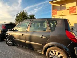 Usata 2006 Renault Scénic II Monovolume | 250 € (Super prezzo)