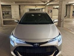 Argento Usata 2019 Toyota Corolla Active Tre volumi | 14.900 € (Buon prezzo)
