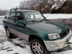 Verde Usata 1999 Toyota RAV4 SUV | 4500 € (Buon prezzo)