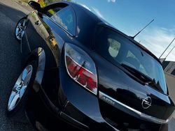 Nero Usata 2007 Opel Astra Cosmo Coupé | 3999 € (Molto cara)