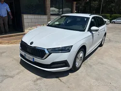 Bianco Usata 2021 Skoda Octavia Ambition Station wagon | 14.999 € (Super prezzo)
