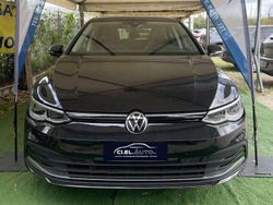 Nero Usata 2024 VW Golf VIII Style Tre volumi | 26.000 € (Buon prezzo)