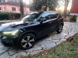 Nero Usata 2022 Volvo XC40 Core SUV | 24.900 €