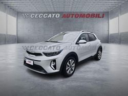 Argento Usata 2025 Kia Stonic Style SUV | 14.287 € (Super prezzo)