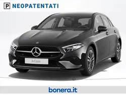 Nero Nuova 2025 Mercedes A180 Advanced Tre volumi | 33.600 € (Super prezzo)