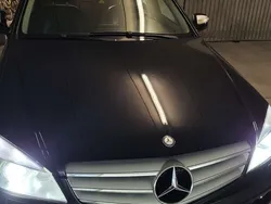 Nero Usata 2008 Mercedes 320 Tre volumi | 6600 €