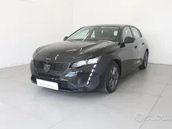 Usata 2022 Peugeot 308 Active Tre volumi | 15.800 € (Cara)