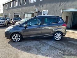 Grigio scuro Usata 2016 Ford B-MAX Monovolume | 8800 € (Cara)