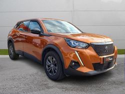 Orange fusion Usata 2022 Peugeot 2008 Active SUV | 15.500 € (Buon prezzo)