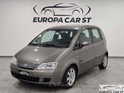 Marrone Usata 2009 Fiat Idea Monovolume | 3900 € (Buon prezzo)