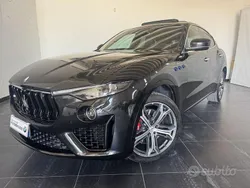 Grigio Usata 2022 Maserati Levante SUV | 53.900 € (Ottimo prezzo)