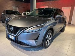 Gray Usata 2024 Nissan Qashqai N-Connecta SUV | 23.900 € (Buon prezzo)