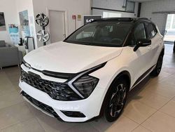 Deluxe white/black Nuova 2025 Kia Sportage GT-Line SUV | 37.700 € (Molto cara)