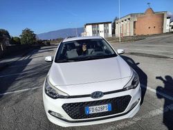 Bianco Usata 2016 Hyundai i20 Style Due volumi | 5500 € (Ottimo prezzo)