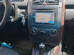 Usata 2006 Mercedes A200 Tre volumi | 600 € (Super prezzo)