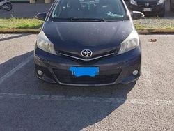 Usata 2011 Toyota Yaris Due volumi | 6300 € (Buon prezzo)