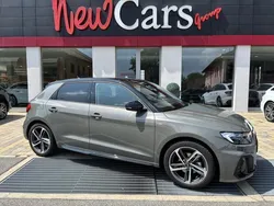 Grigio(met.) Usata 2024 Audi A1 Sportback Edition .1 Due volumi | 27.800 € (Ottimo prezzo)