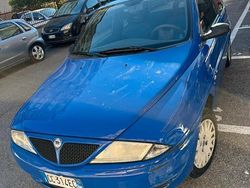 Blu Usata 2003 Lancia Ypsilon Due volumi | 900 €