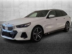 Bianco Usata 2025 BMW 520 M Sport Station wagon | 59.950 € (Molto cara)