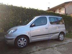 Grigio Usata 2000 Toyota Yaris Verso Monovolume | 4300 €