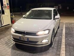 Usata 2021 VW Polo Comfortline Tre volumi | 11.500 € (Buon prezzo)