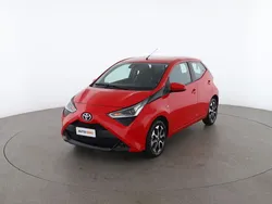 Rosso Usata 2020 Toyota Aygo X-play Due volumi | 11.299 € (Buon prezzo)