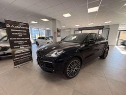 Blu Usata 2021 Porsche Cayenne SUV | 64.990 € (Buon prezzo)