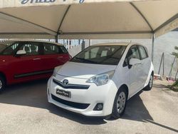 Bianco Usata 2012 Toyota Verso-S Active Monovolume | 6300 € (Buon prezzo)
