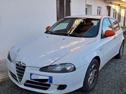 Usata 2010 Alfa Romeo 147 Due volumi | 1990 € (Ottimo prezzo)