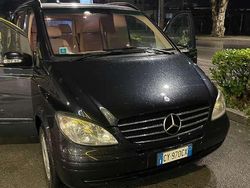 Nero Usata 2005 Mercedes Viano Monovolume | 11.000 € (Molto cara)